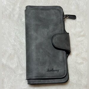 Baellery Gray RFID Blocking Wallet NEW never used.  Zippered coin & snap close